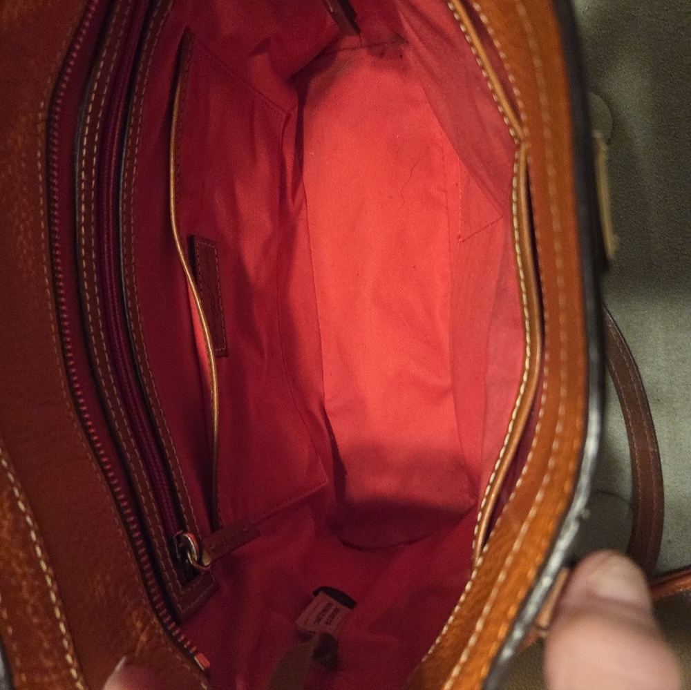 Dooney & Bourke Vibrant Orange Tote 50.00 - Picture 9 of 15